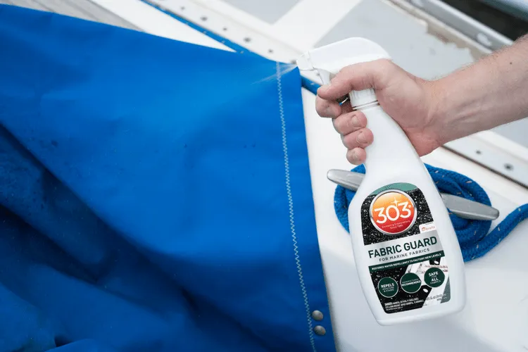 30604 303® Marine Fabric Guard 32oz.