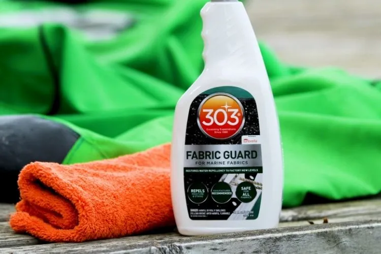 30604 303® Marine Fabric Guard 32oz.