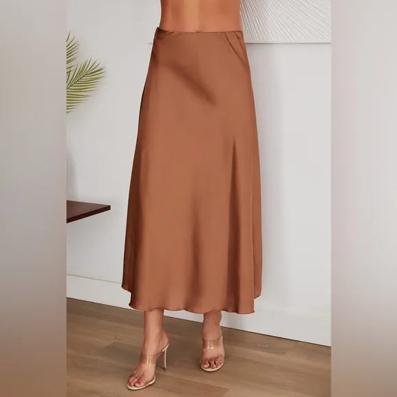 (3390-HUN) SOLID SILKY MAXI SKIRT