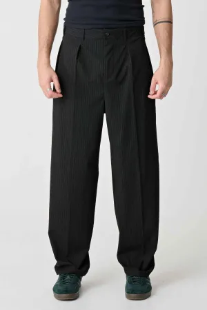AMPLIFY PLEATED TROUSER - BLACK STRIPE