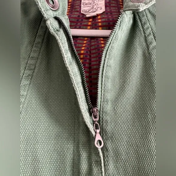 Anthropologie green zip hooded jacket w/cute colorful lining - boho fall size M