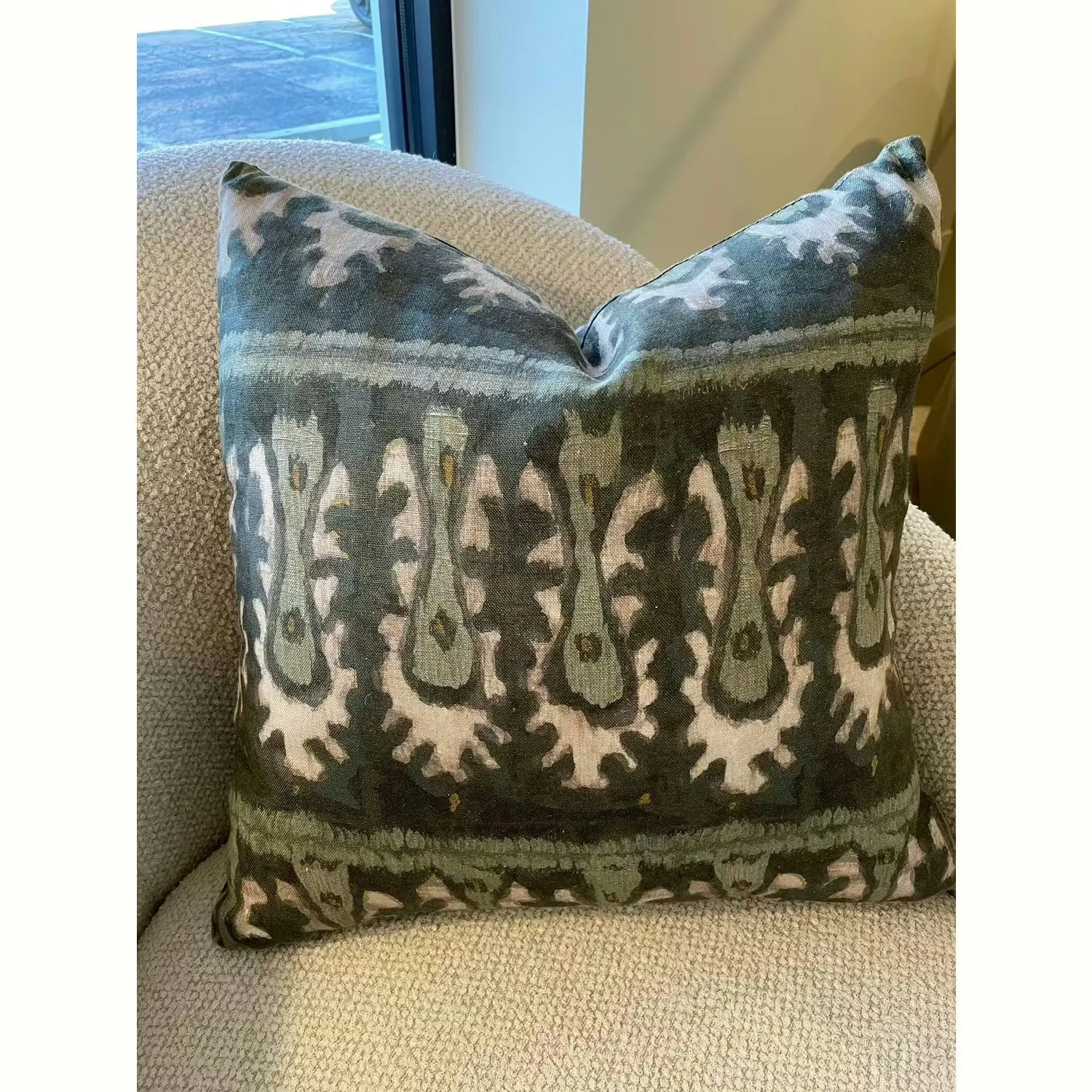 ATELIER COLLECTION PILLOW- Seneca Jade