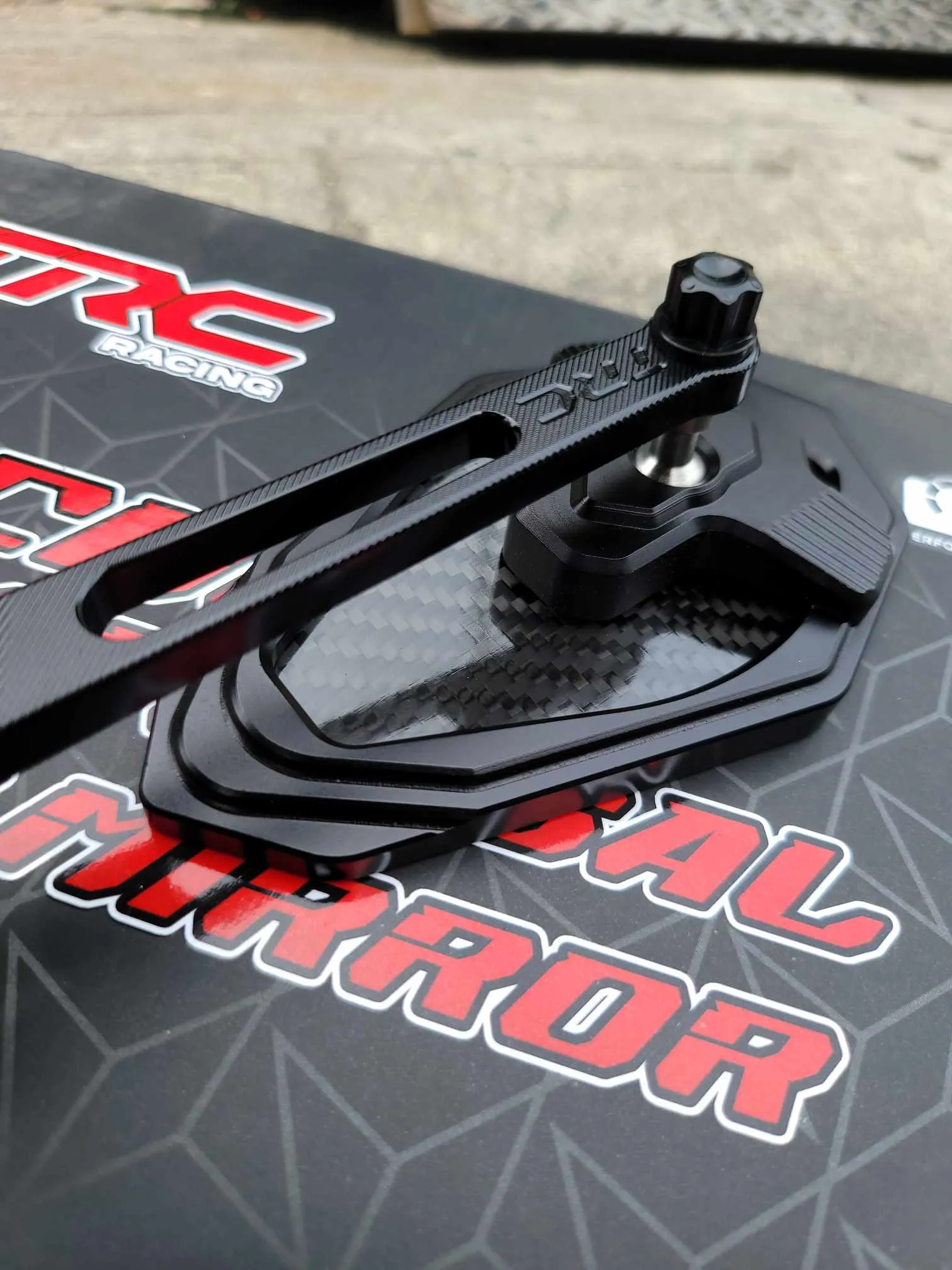 B - TRC SIDE MIRROR 8048
