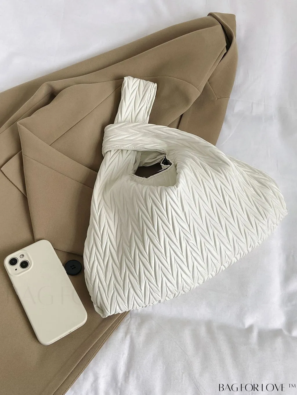 BagForLove - Stylish Cloud-patterned Folded Handbag: Versatile Crossbody for Women, New in 2023