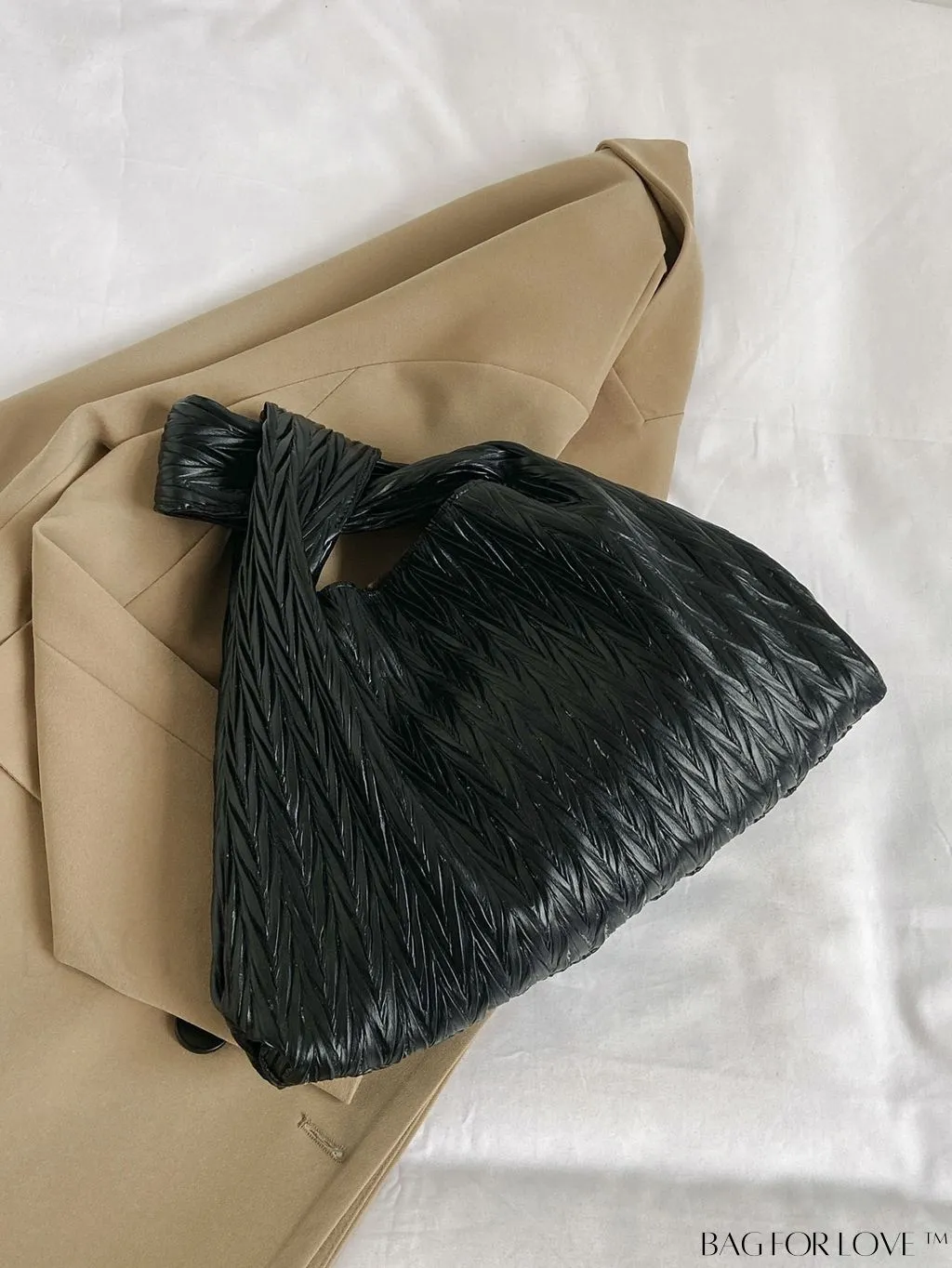 BagForLove - Stylish Cloud-patterned Folded Handbag: Versatile Crossbody for Women, New in 2023