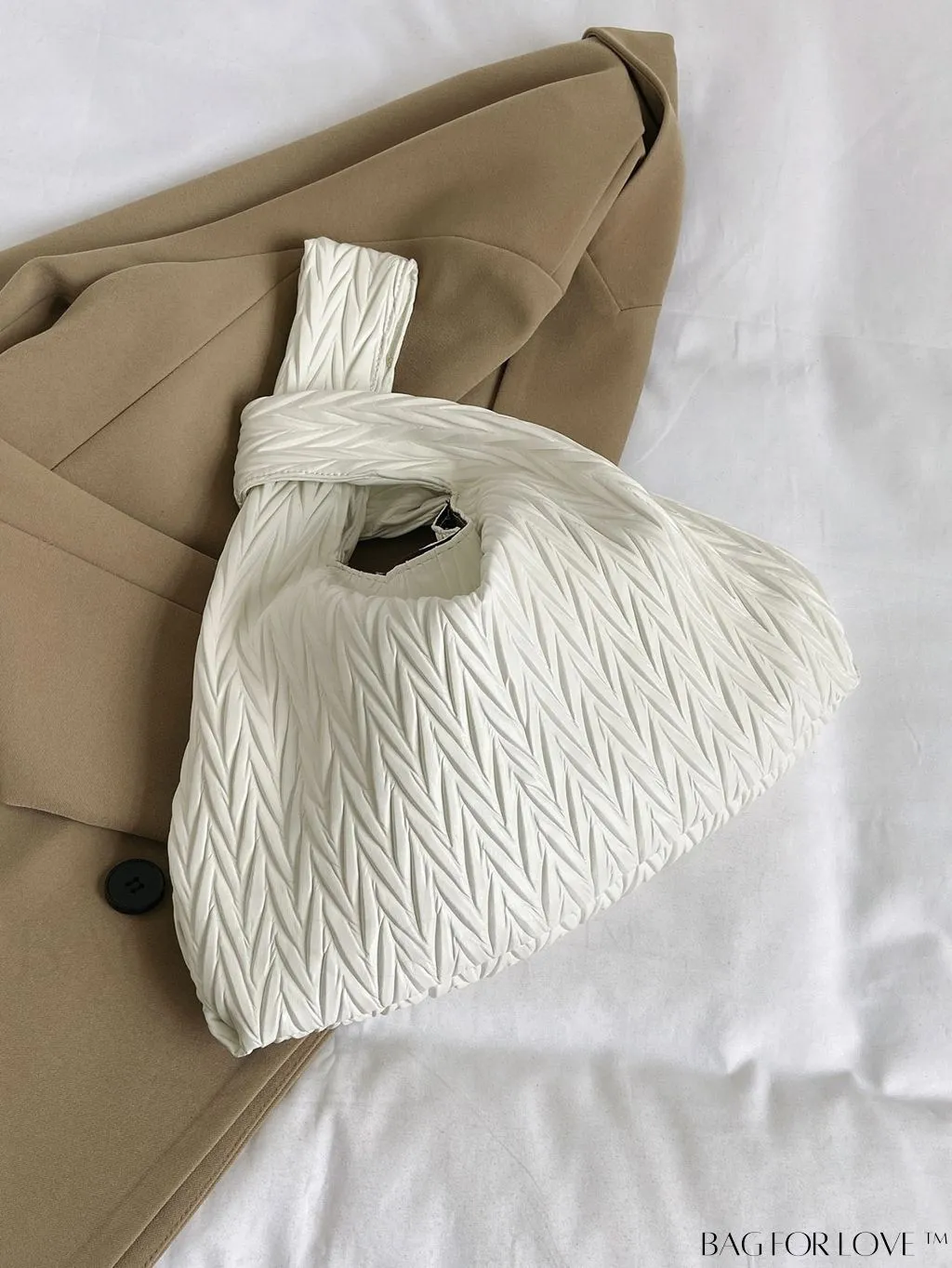 BagForLove - Stylish Cloud-patterned Folded Handbag: Versatile Crossbody for Women, New in 2023
