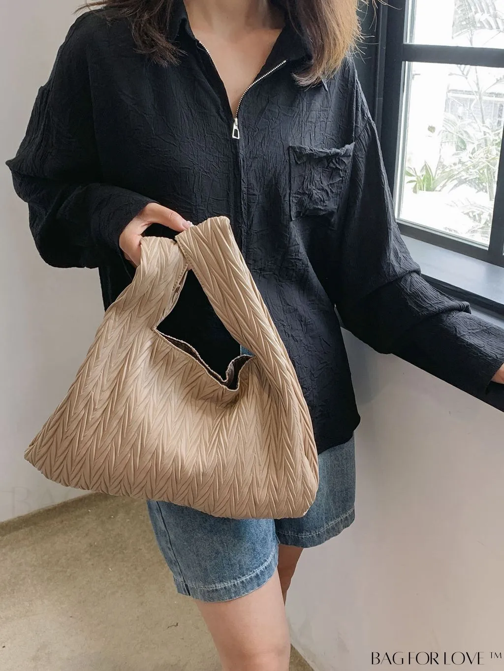 BagForLove - Stylish Cloud-patterned Folded Handbag: Versatile Crossbody for Women, New in 2023
