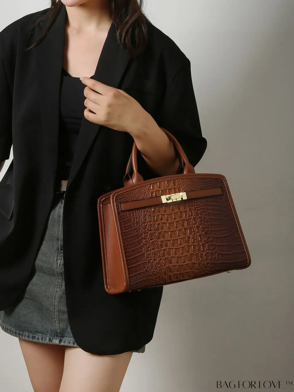 BagForLove - Stylish Crocodile Patterned PU Leather Tote Bag for Women with Large Capacity