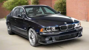 BMW M5 (E60) 2006 - 2010 Outdoor Indoor Collector-Fit Car Cover