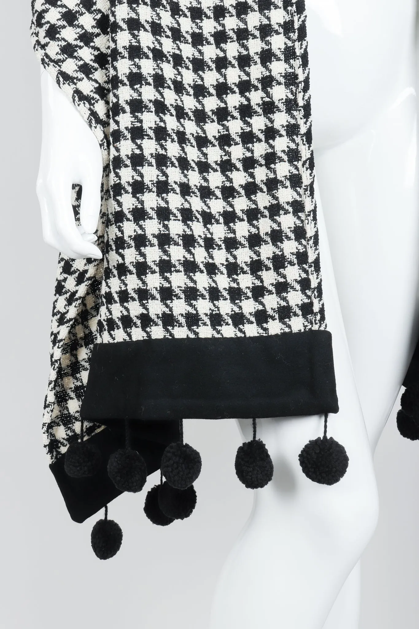 Bouclé Houndstooth Pom Pom Shawl