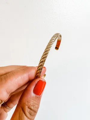 BRAIDED CUFF