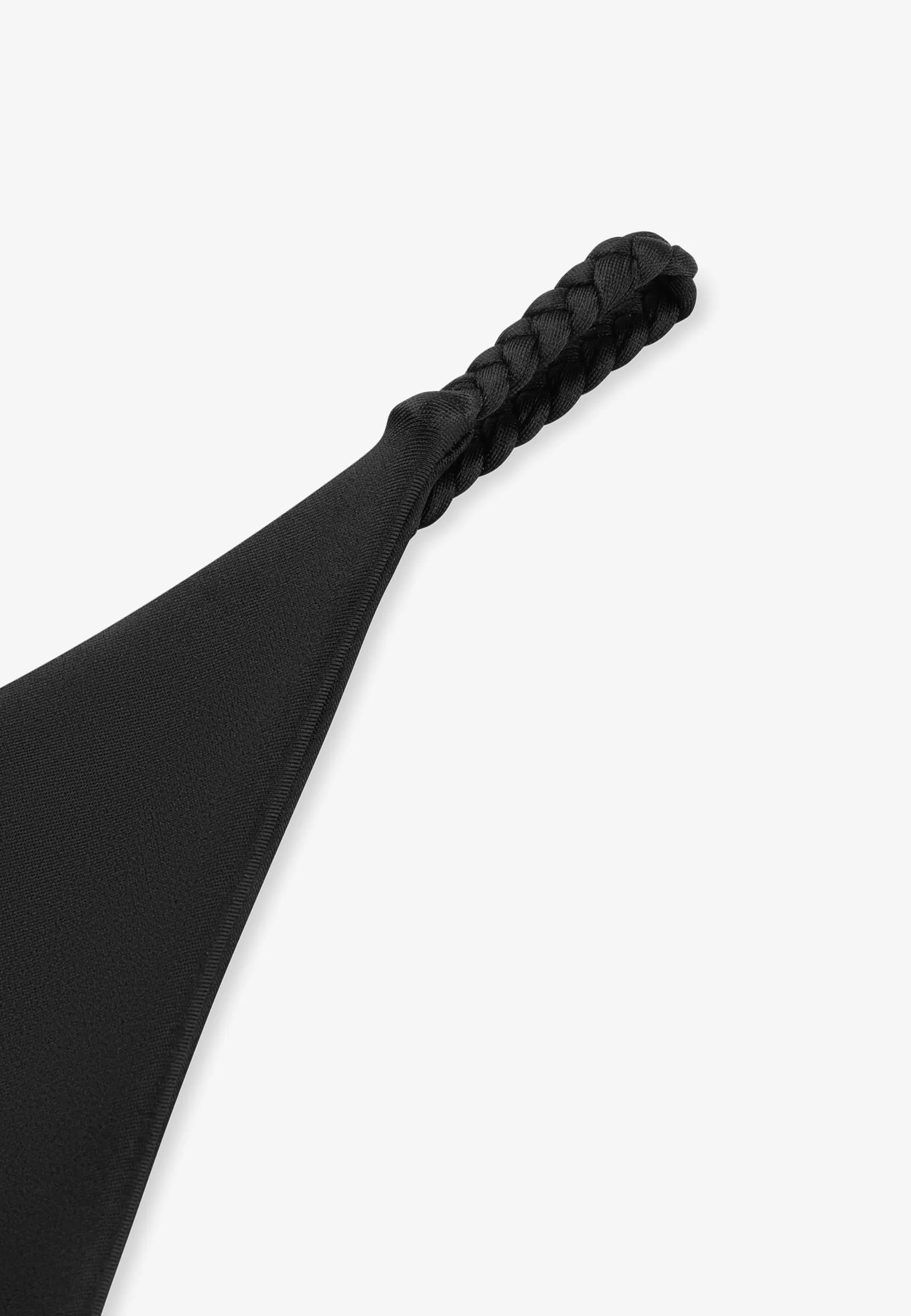 Braided String Bottom