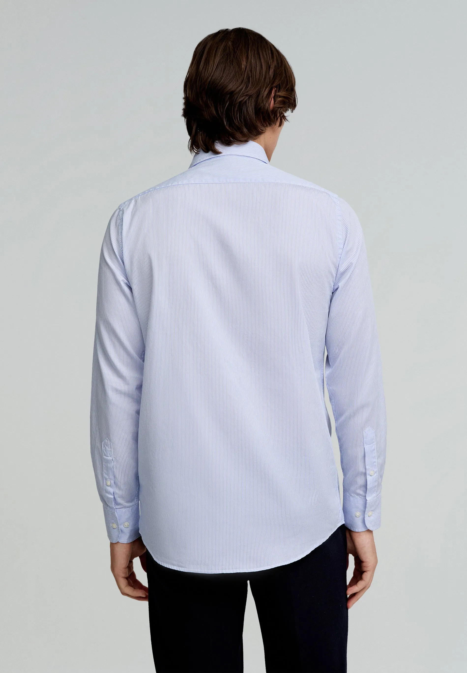 CAMISA CLÁSSICA ÀS RISCAS