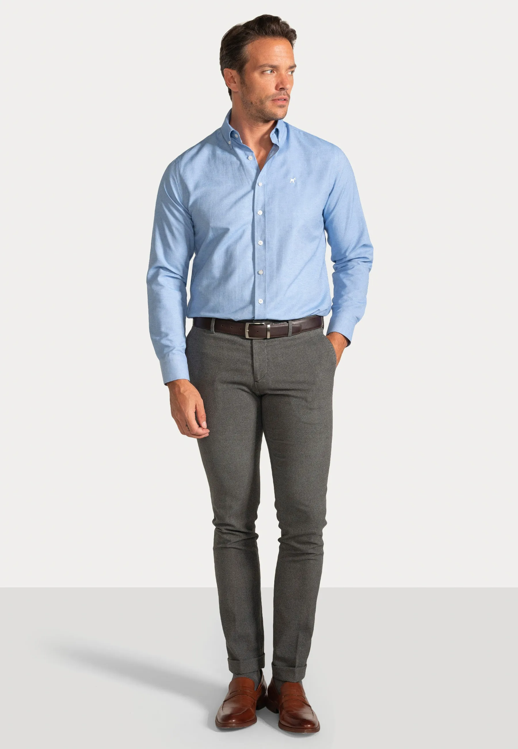 Camisa Oxford Liso Celeste Slim