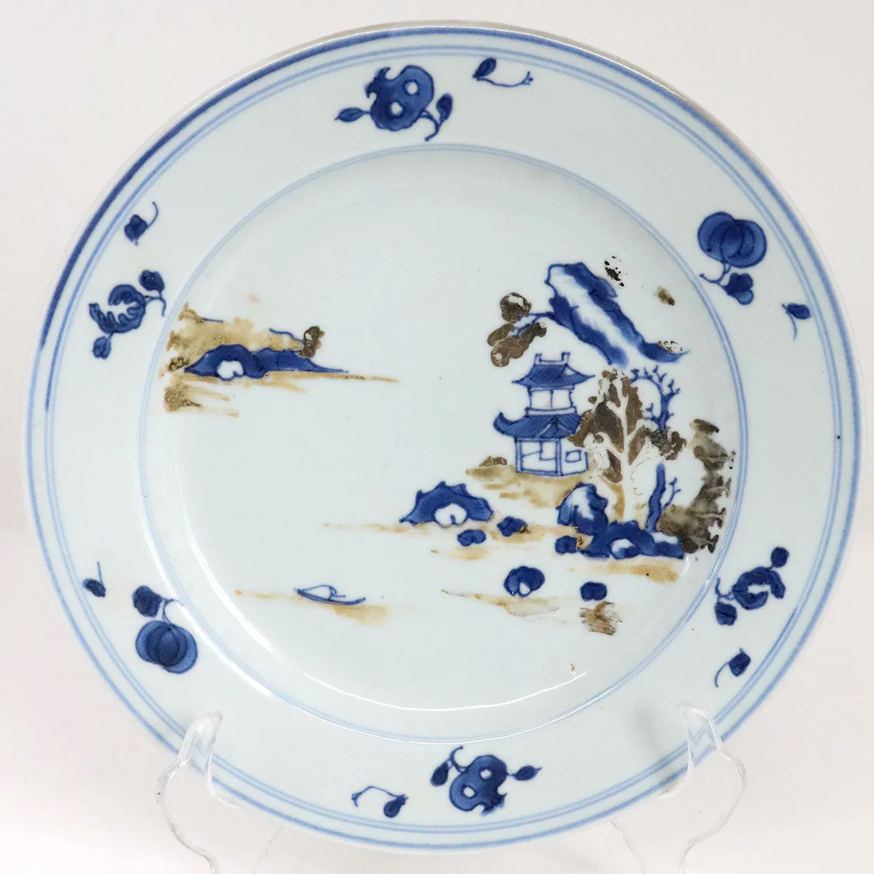 Chinese Export Porcelain Boatman and Six-Flower Nanking Cargo Shipwreck Plate