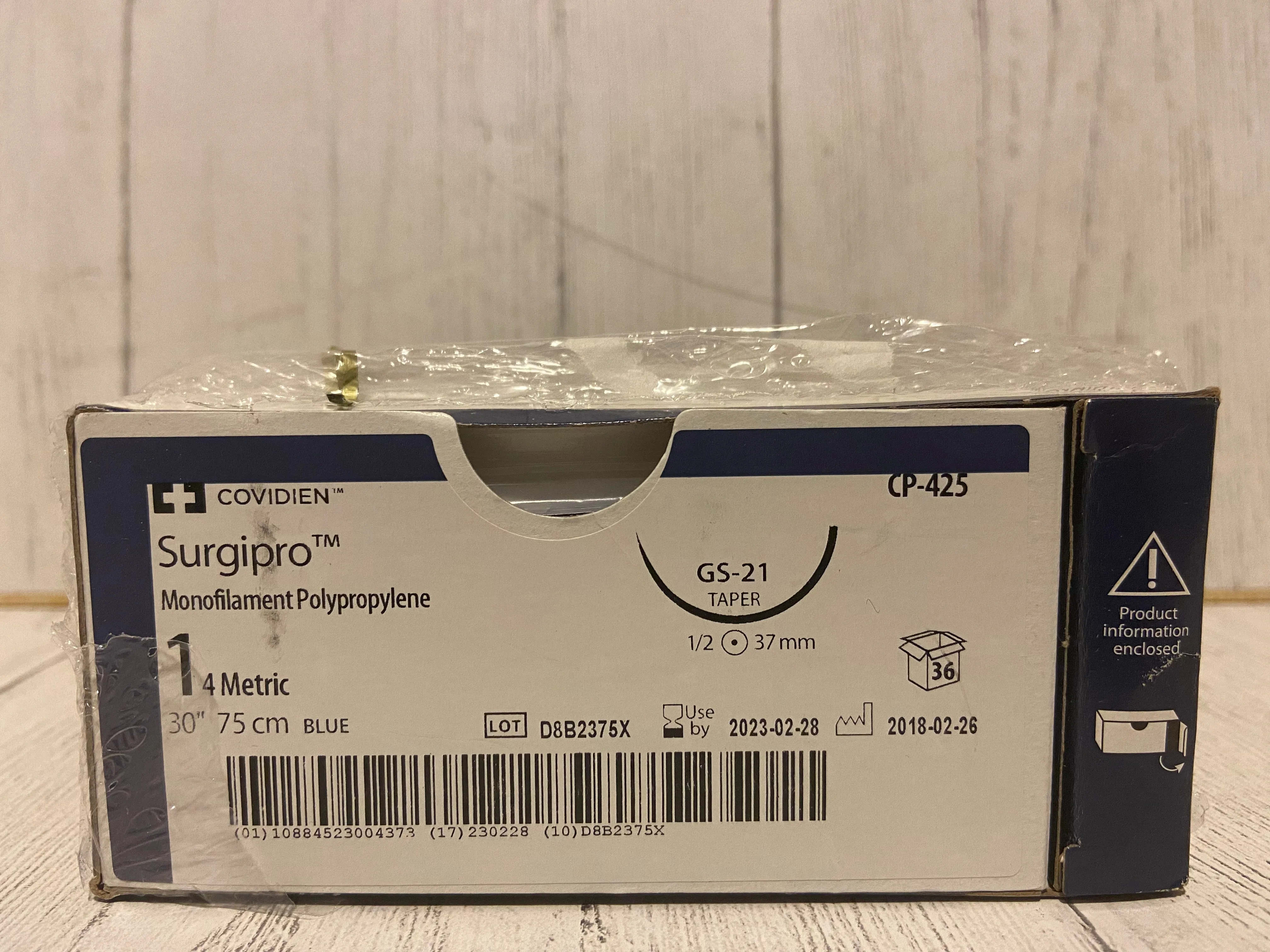 Covidien - 1 Surgiopro, Blue Braided Monofilament Polypropylene - CP425