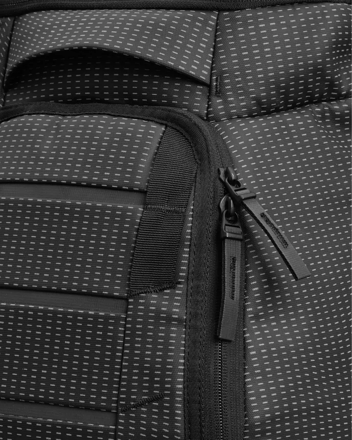 DB Journey - Hugger Backpack 30L - Reflective Black