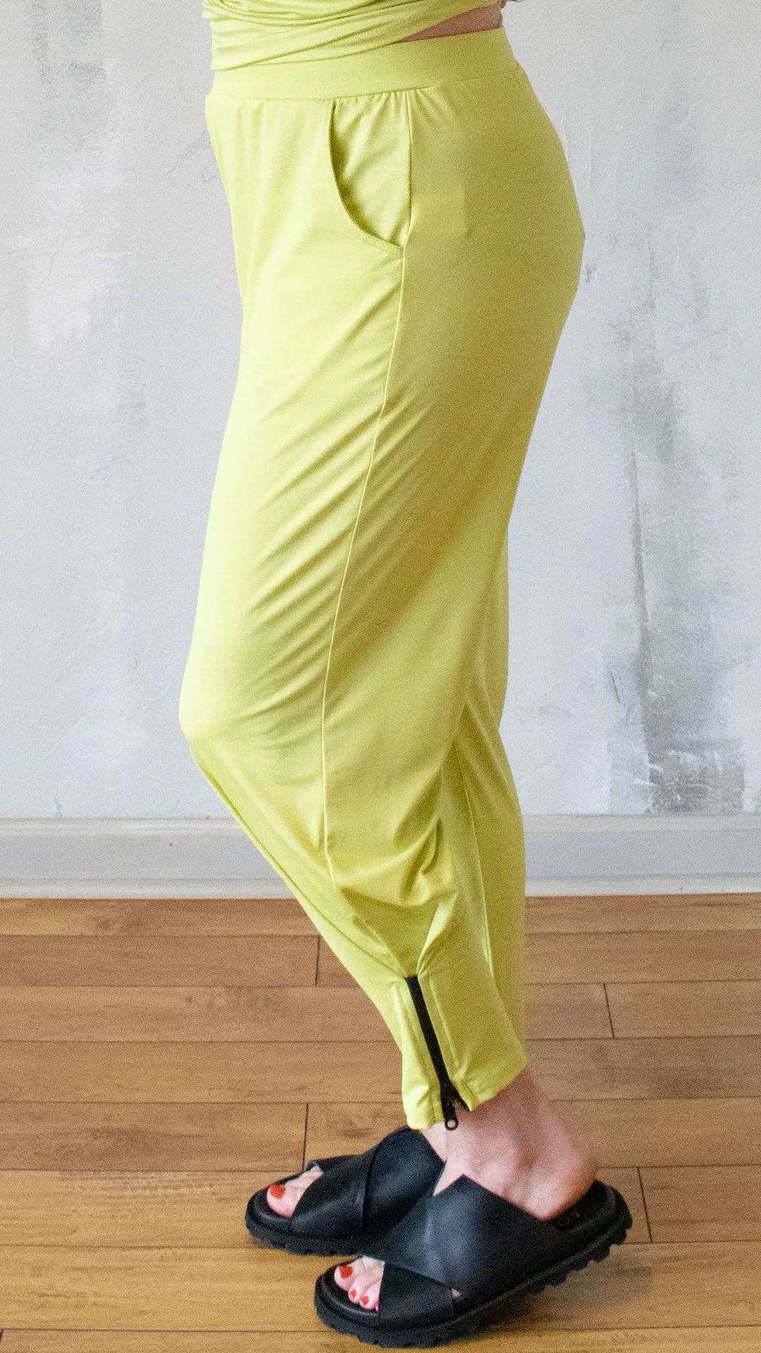 Dissa Pant (Multiple Colors)