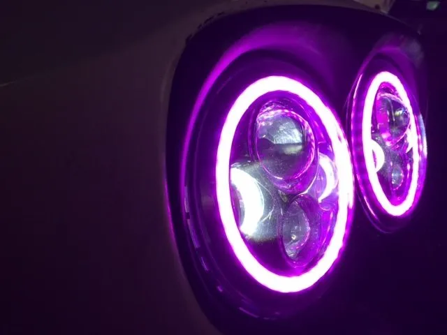DUAL 7" DAYMAKER 2014 - 2018   PINK HALO LED Replacement ROAD GLIDE Black Light Bulb Headlight Harley   Bezel