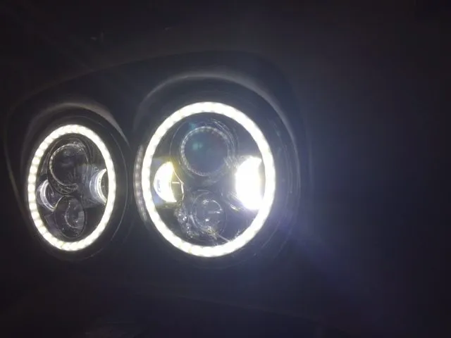 DUAL 7" DAYMAKER 2014 - 2018   WHITE HALO LED Replacement ROAD GLIDE Black Light Bulb Headlight Harley   Bezel