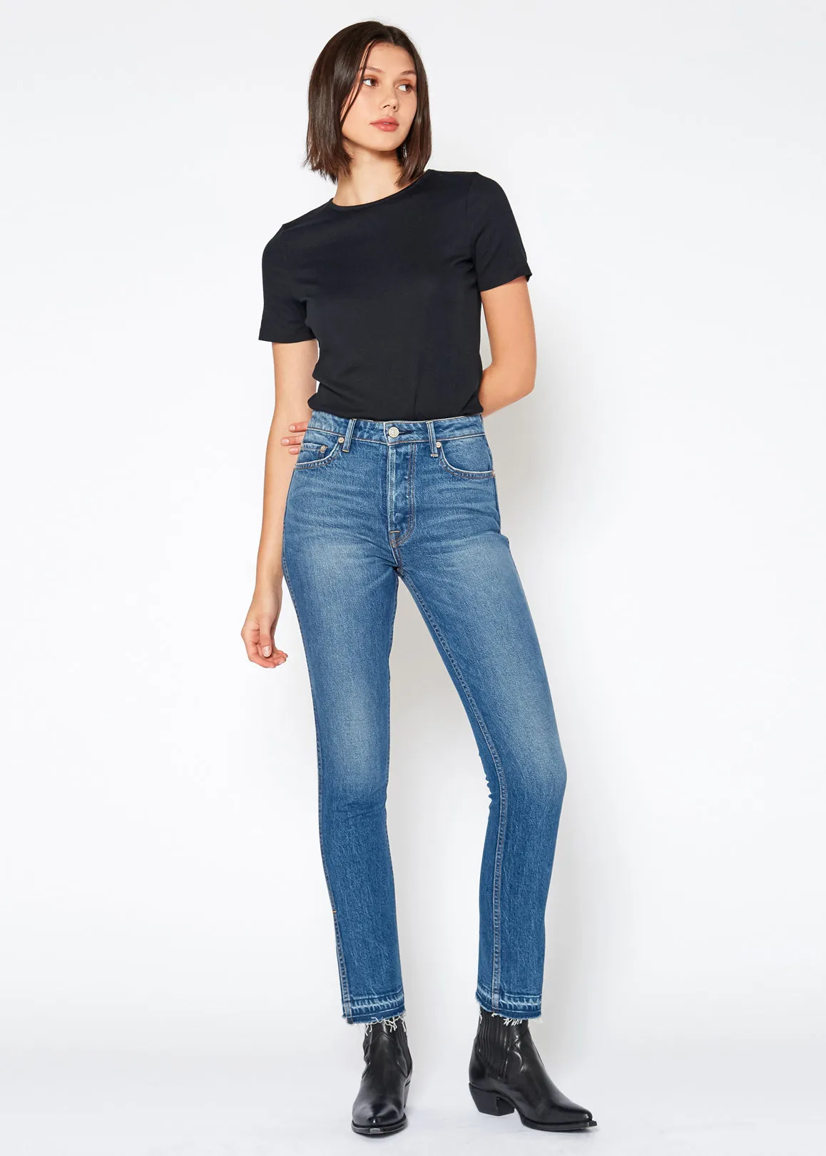Eve High Rise Crop Slim Straight