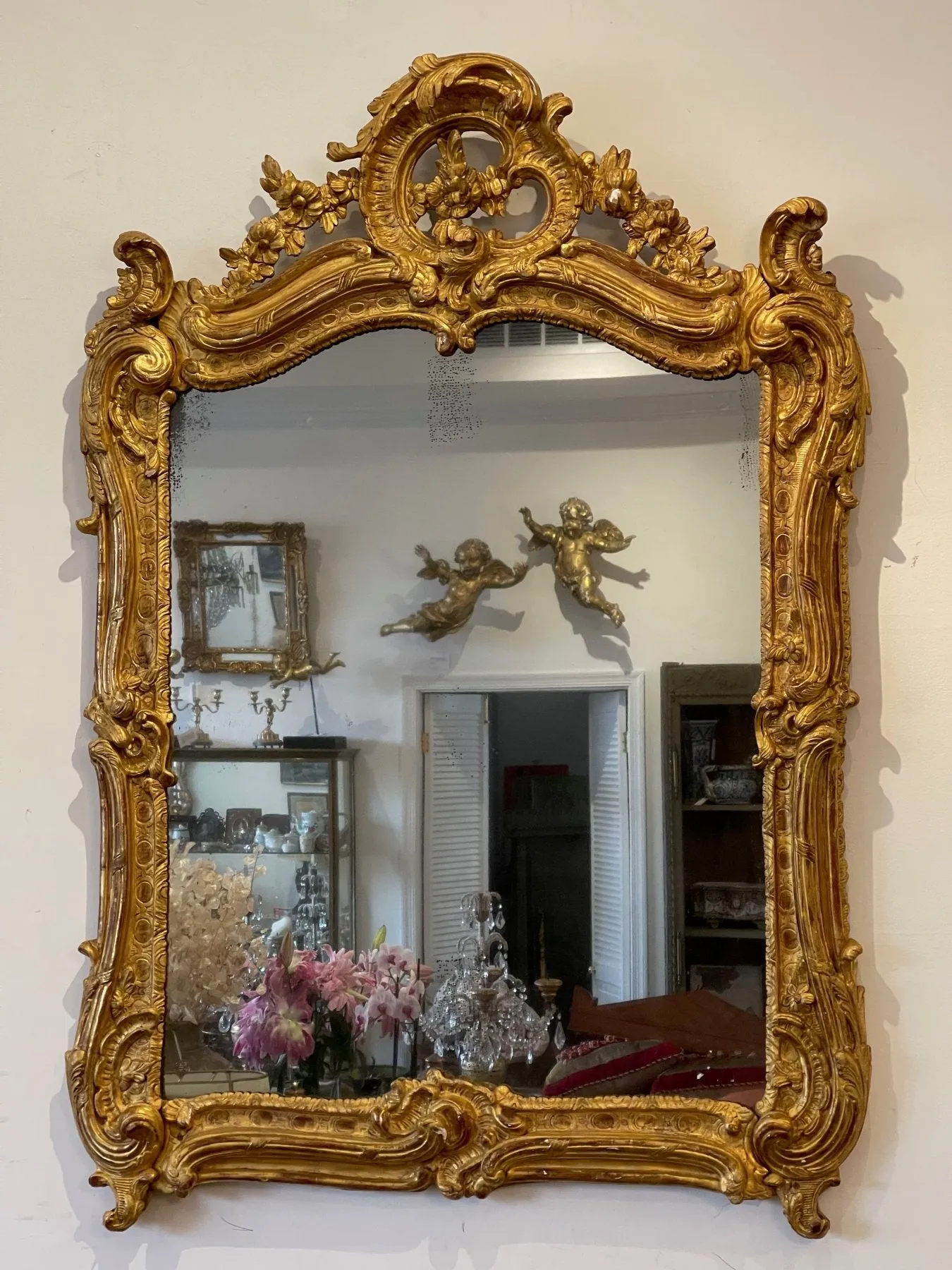 Fine Louise XV Carved Gilt Mirror c. 1750