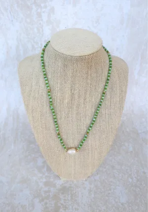 Green Shoreline Pearl Necklace
