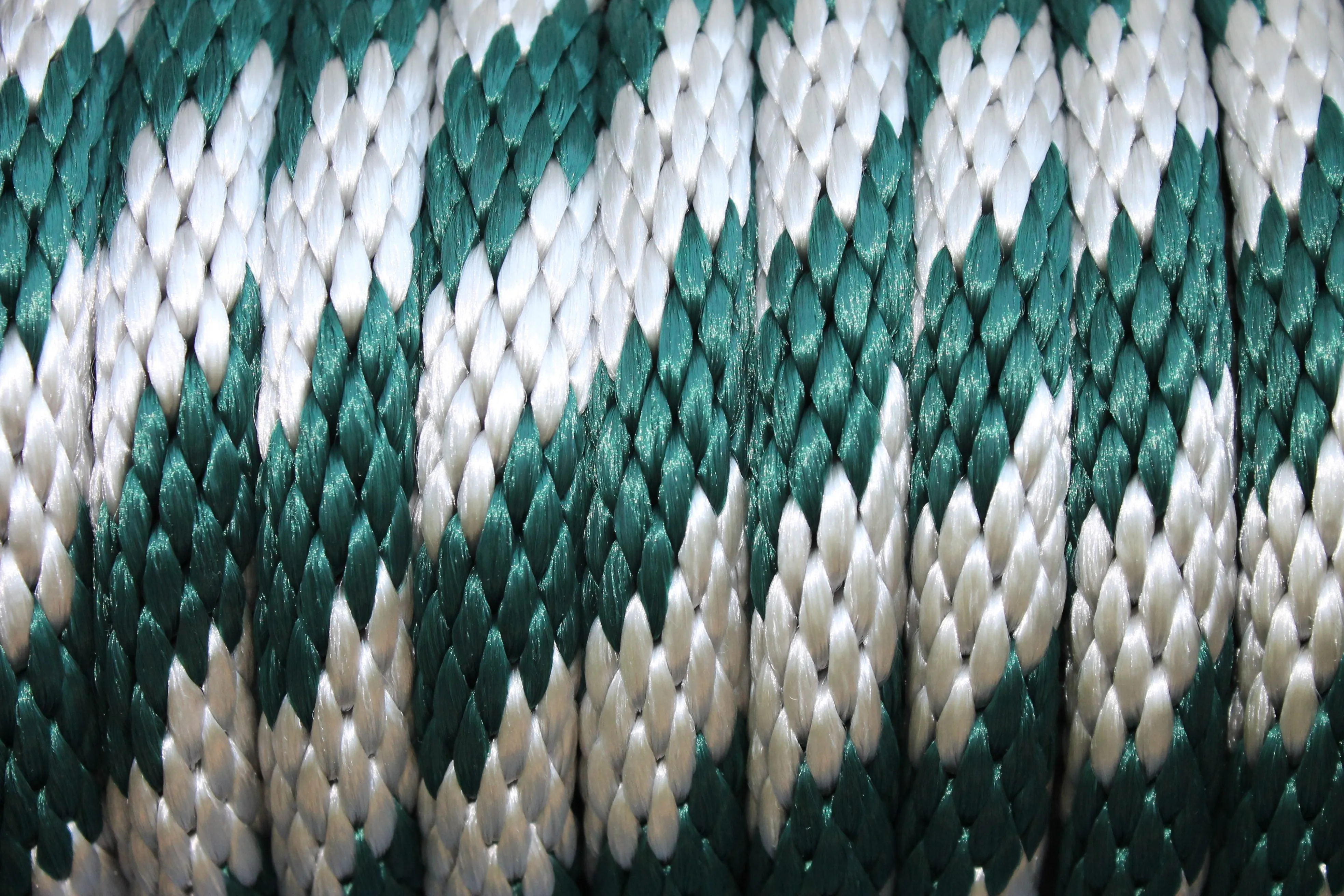 Hunter Green and Silver Solid Braided Multifilament Polypropylene Rope