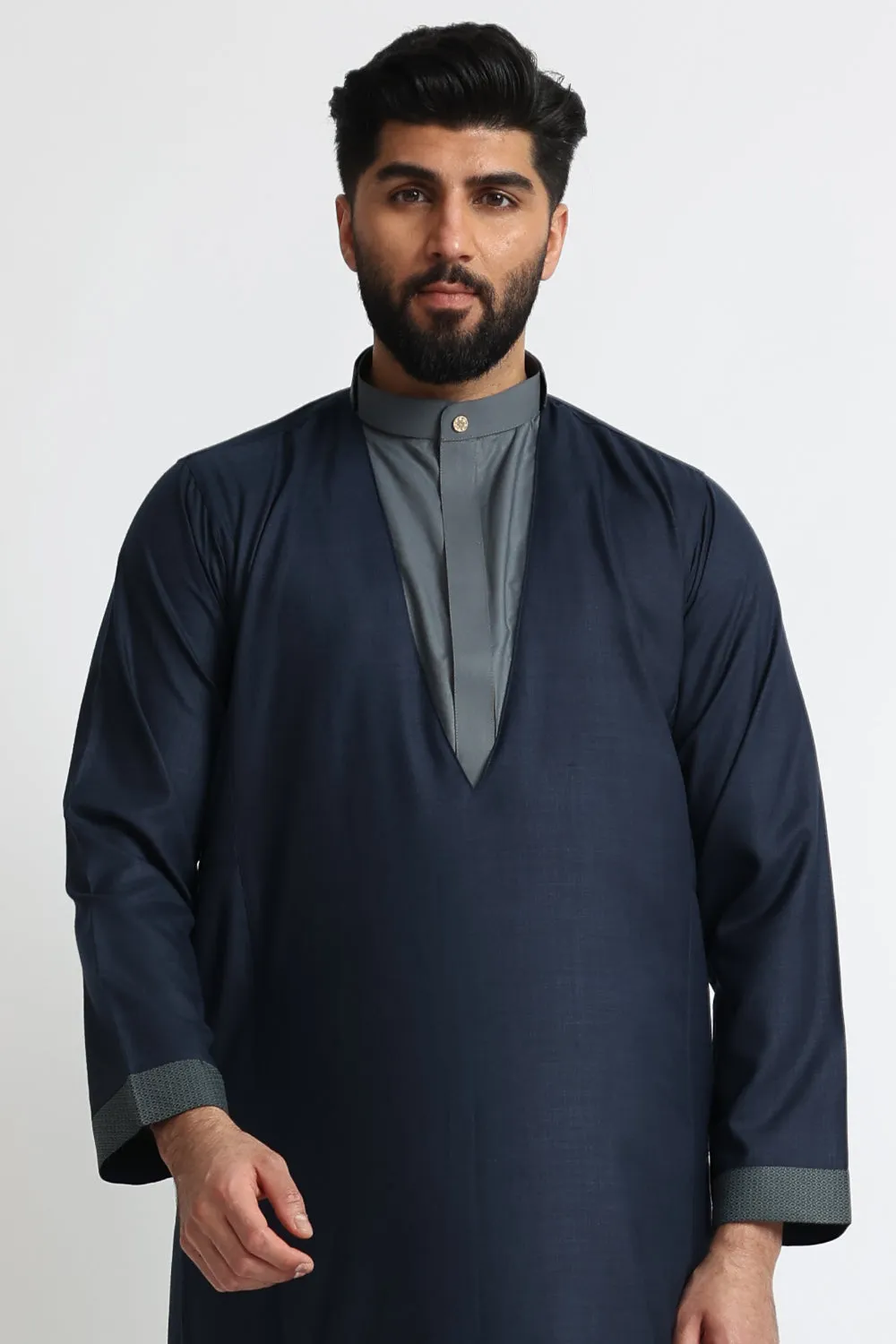 J117 Navy/Grey Tux Thobe