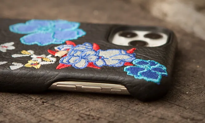 Kimono Grip iPhone 11 Pro Max Leather Case