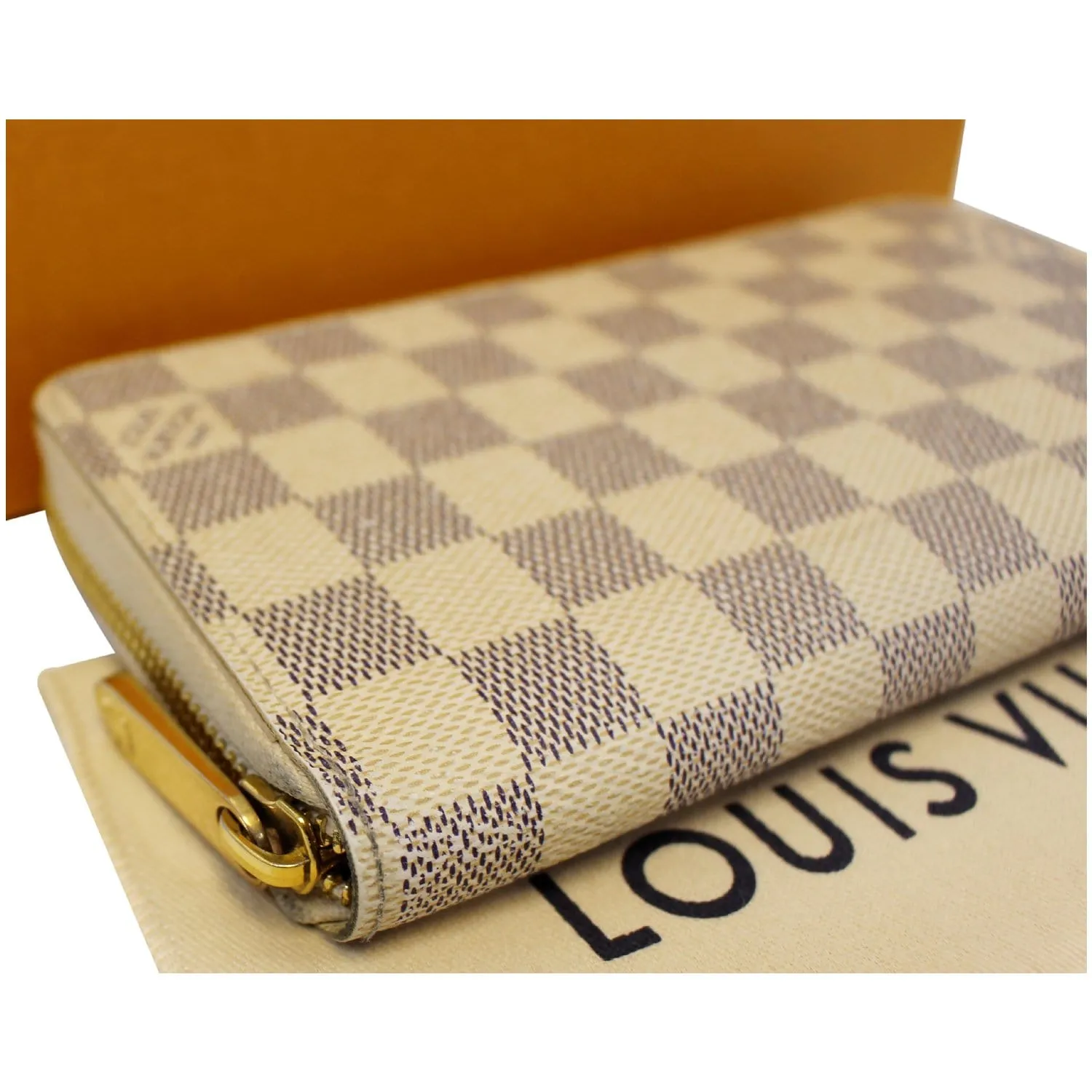 LOUIS VUITTON Damier Azur Zippy Long Wallet White