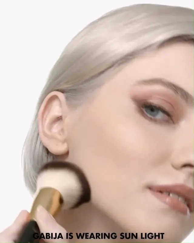 Milani Silky Matte Bronzing Powder Sun Light