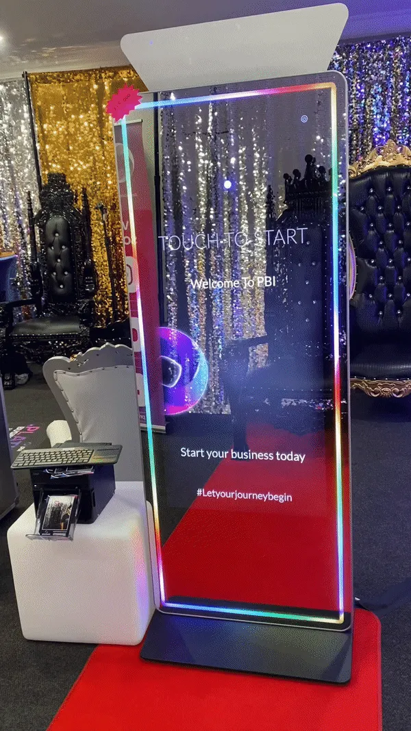Mirror 4 Flawless Photo Booth - FLOOR Model Unit Only