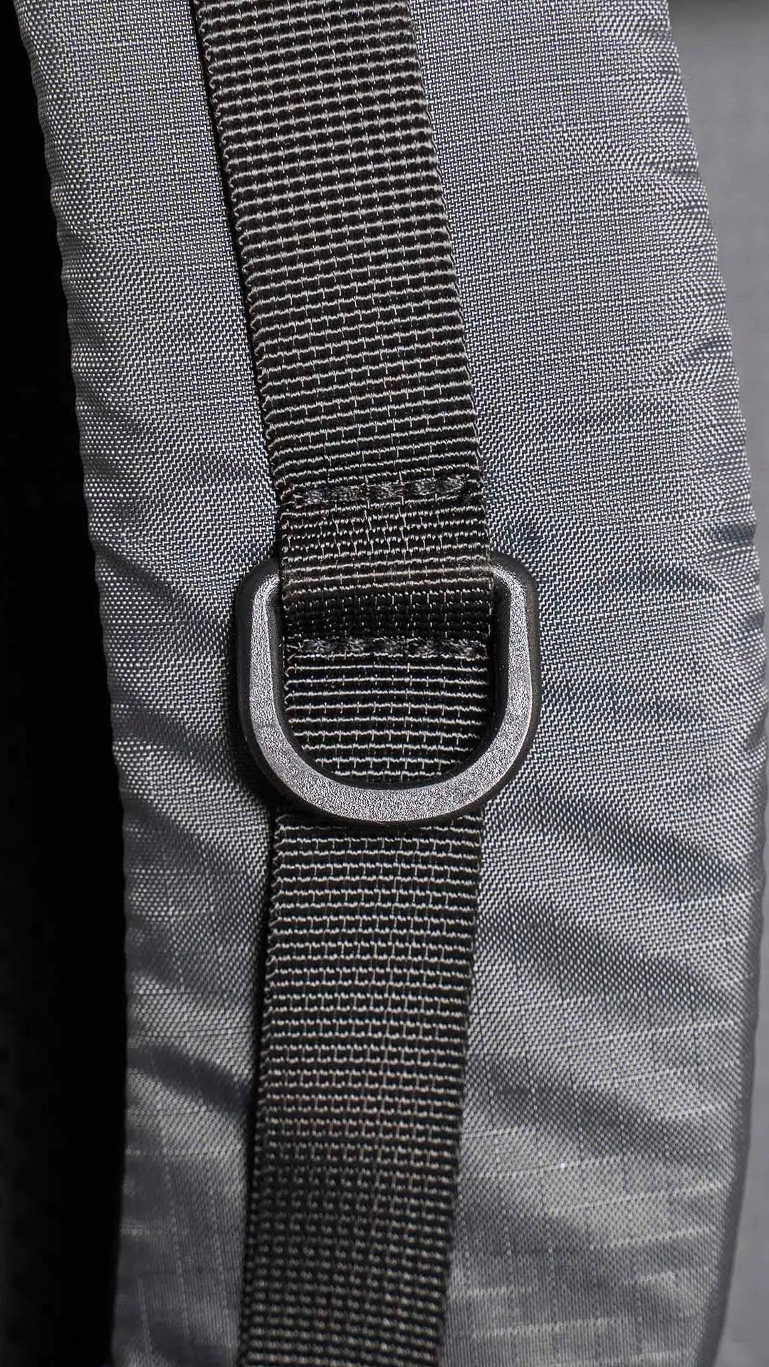 MOCHILA APACHE NEGRA