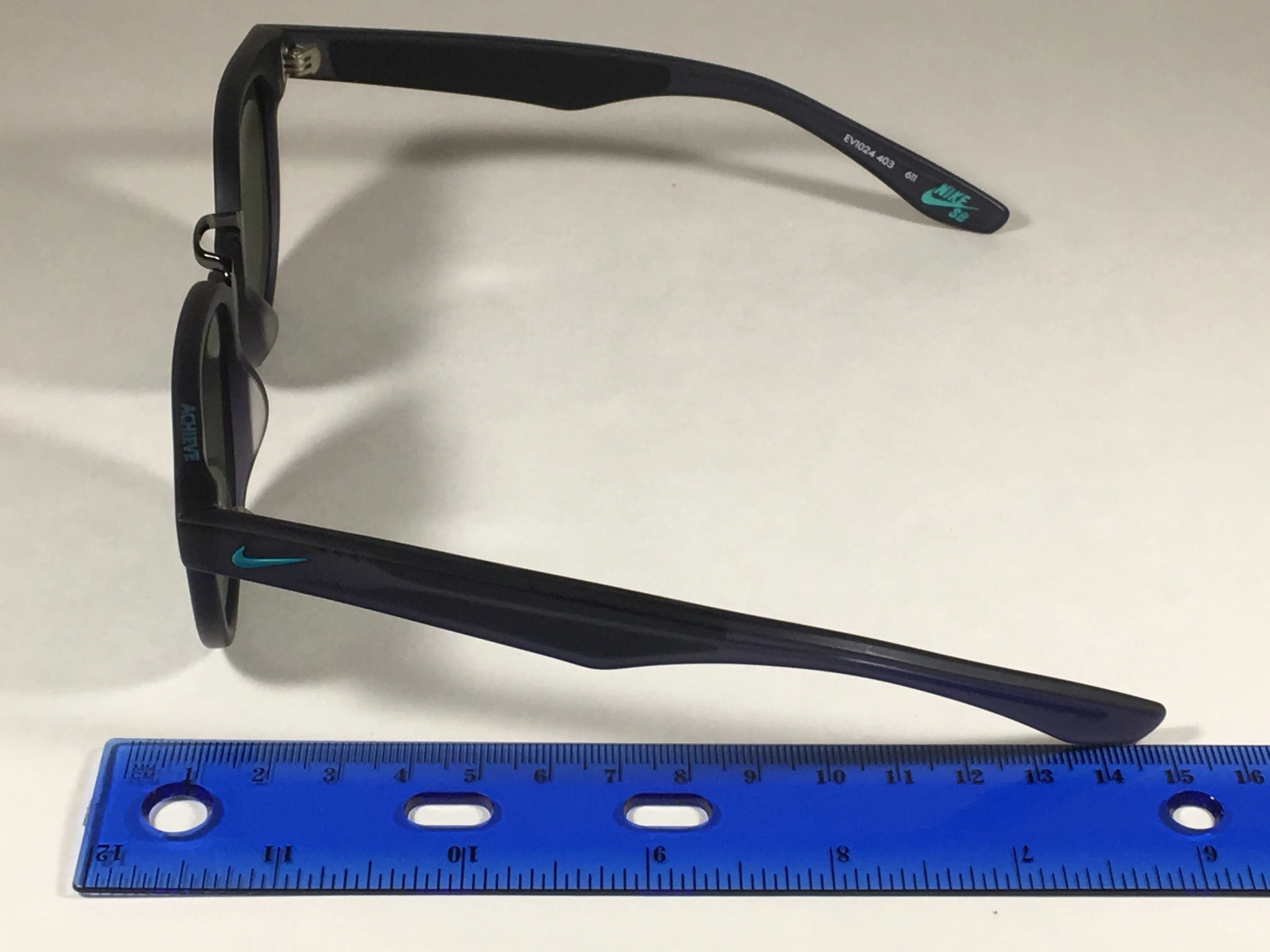 NIKE ACHIEVE Sunglasses EV1024 Matte Obsidian Gray Green Triflection Petrol Lens