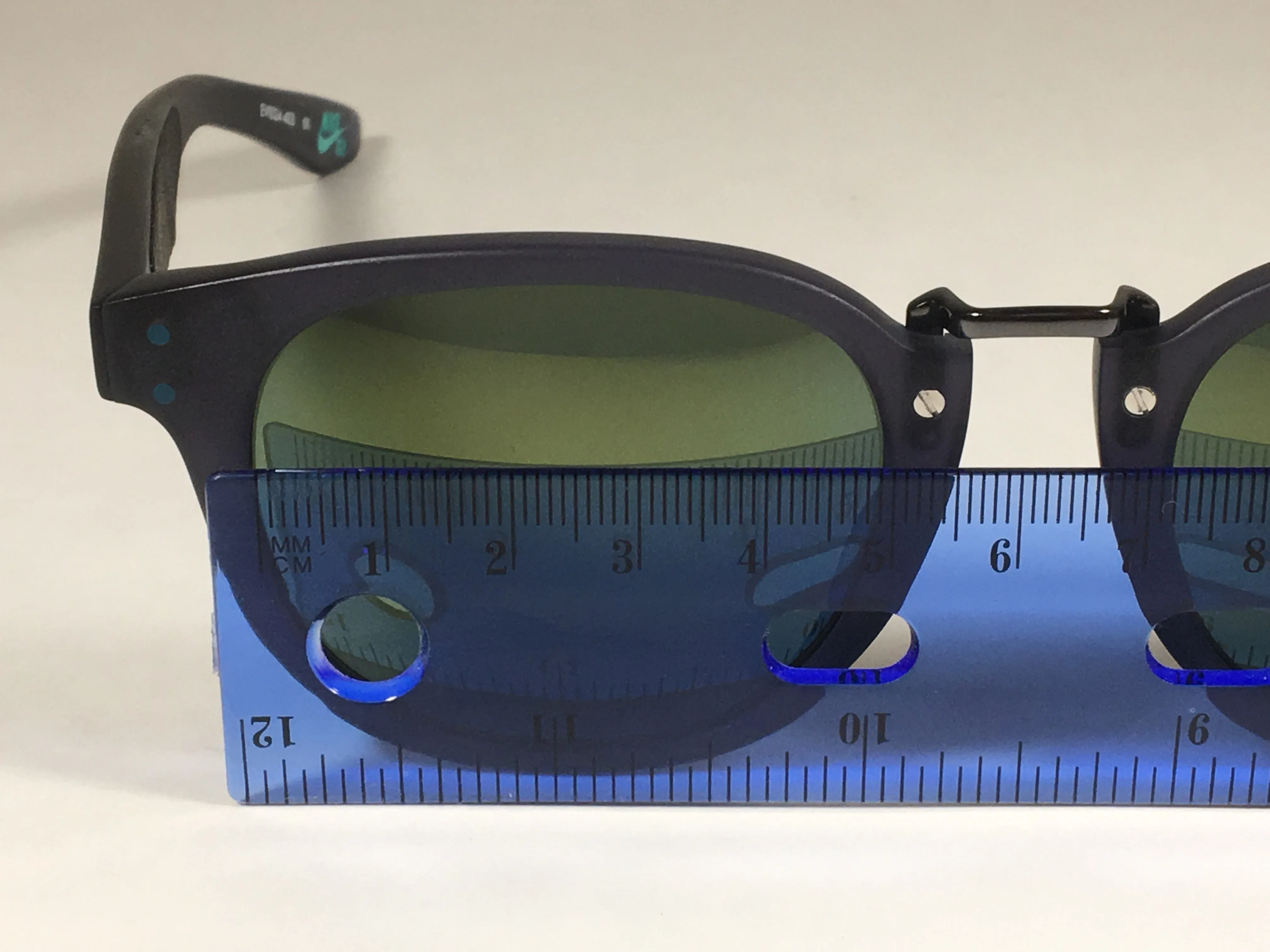 NIKE ACHIEVE Sunglasses EV1024 Matte Obsidian Gray Green Triflection Petrol Lens