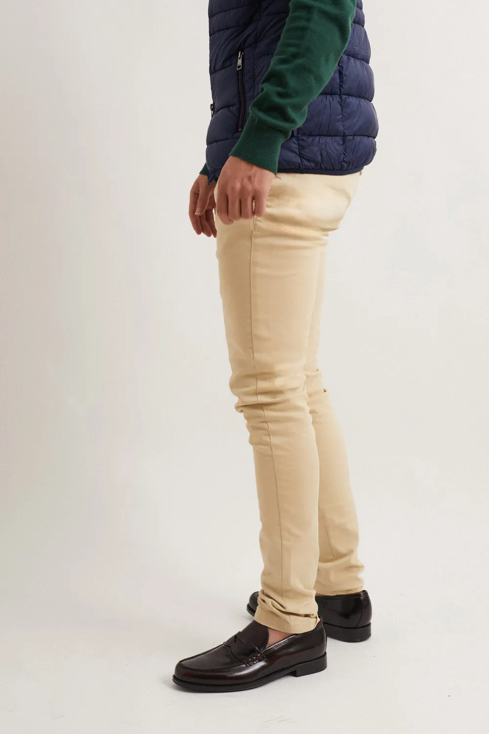 Pantalón Chino Slim Beige