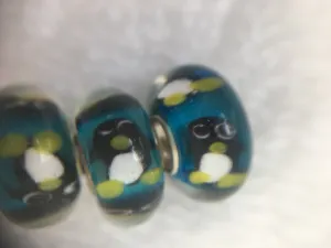 PENGUINS - European Lampwork PENGUIN Beads, BLACK & WHITE Quanity 1 Bead
