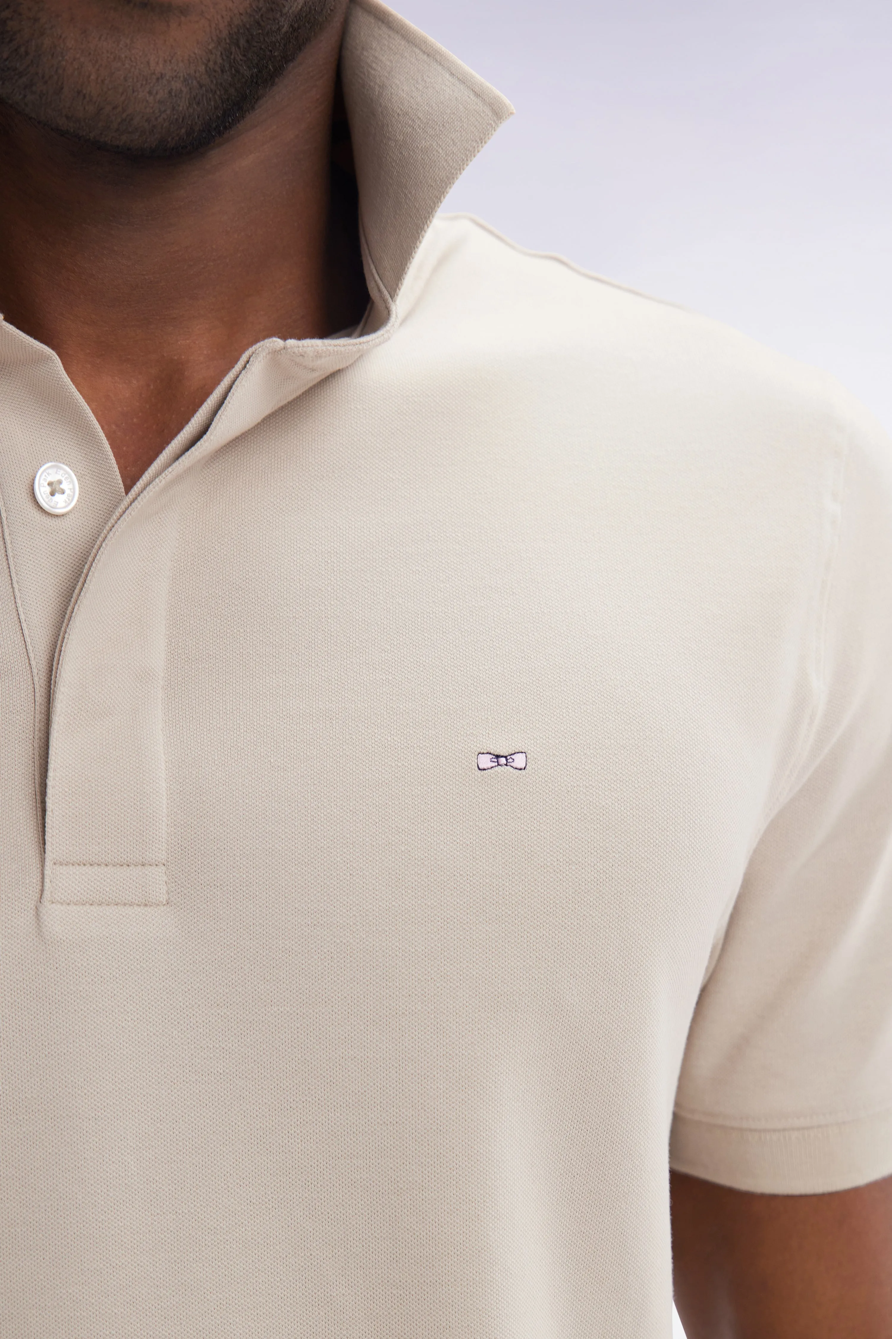Polo à manches courtes en coton stretch ciel coupe ajustée