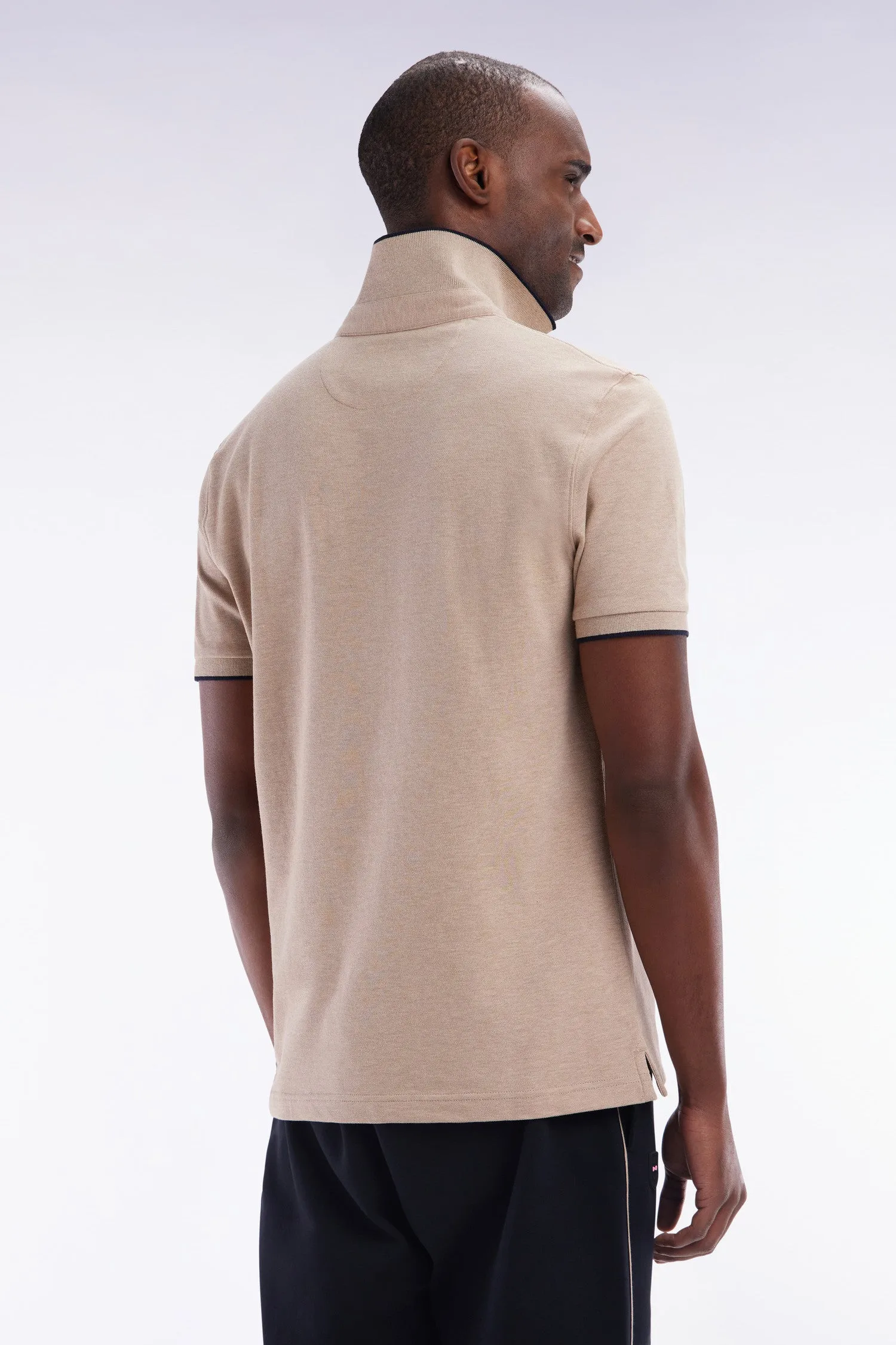 Polo à manches courtes en piqué de coton chiné stretch beige coupe ajustée