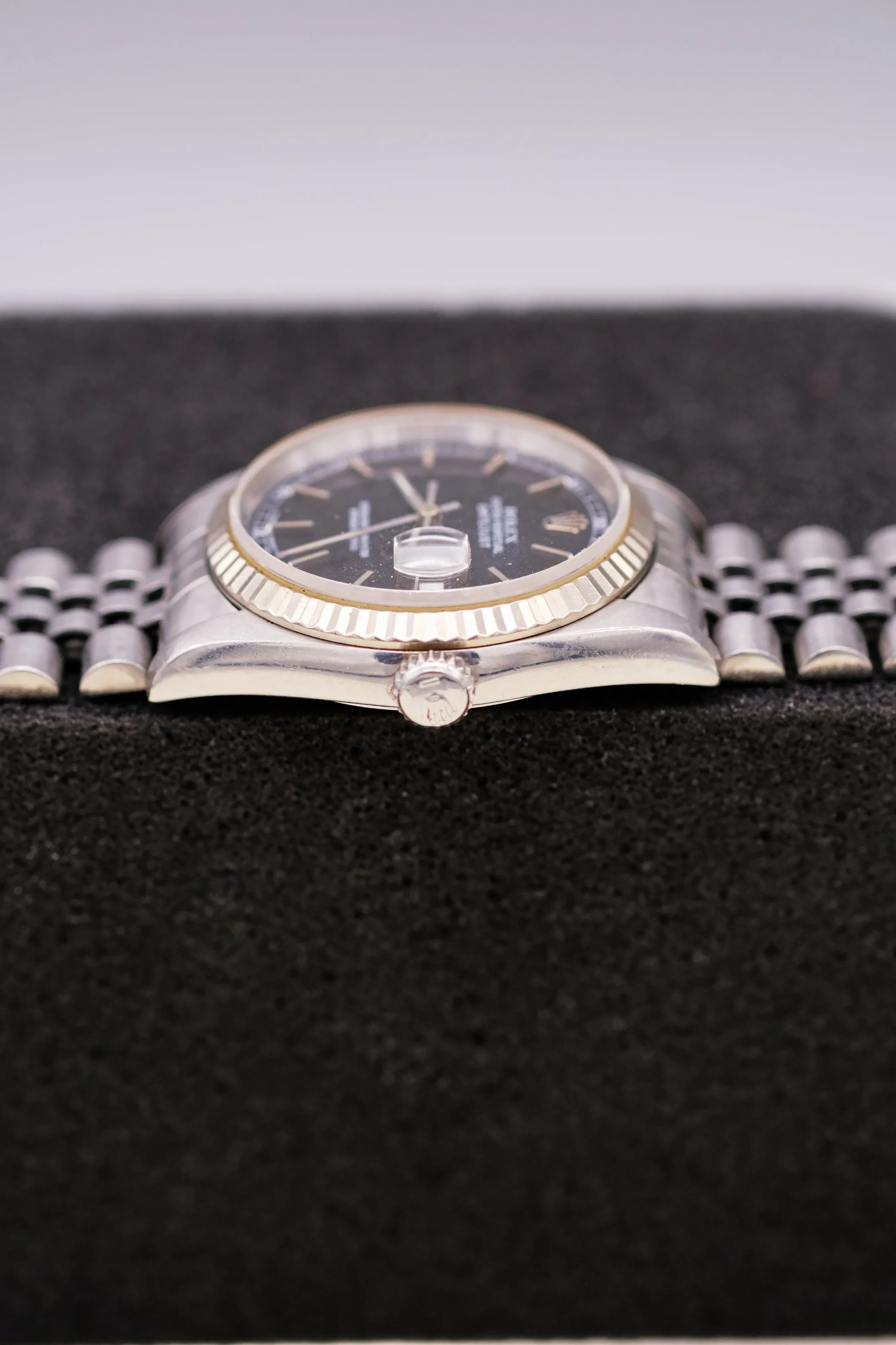 Rolex Datejust 16234 Grainy Black Dial - 1996