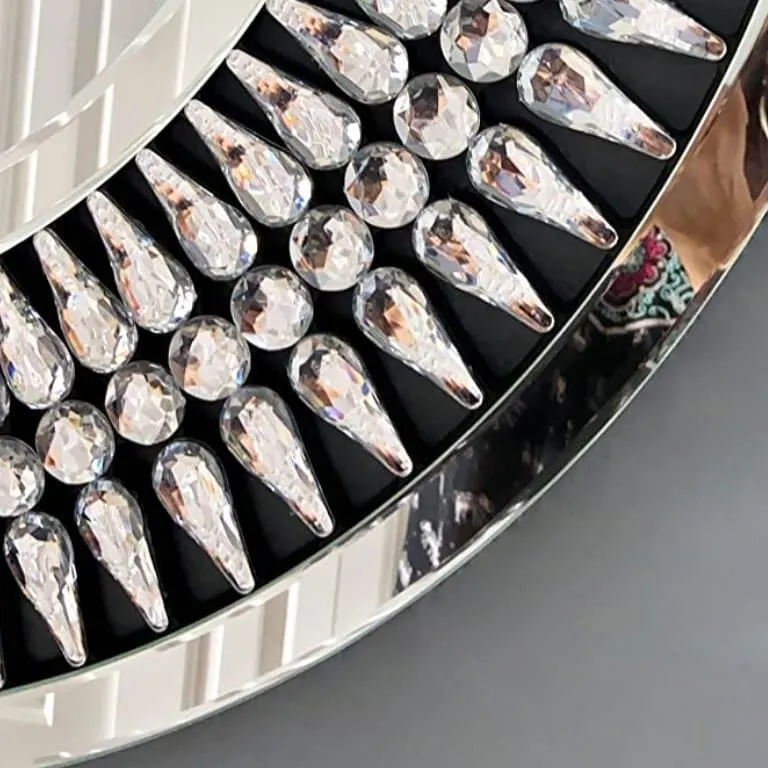 Round Crystal Jeweled Wall Mirror in Chrome