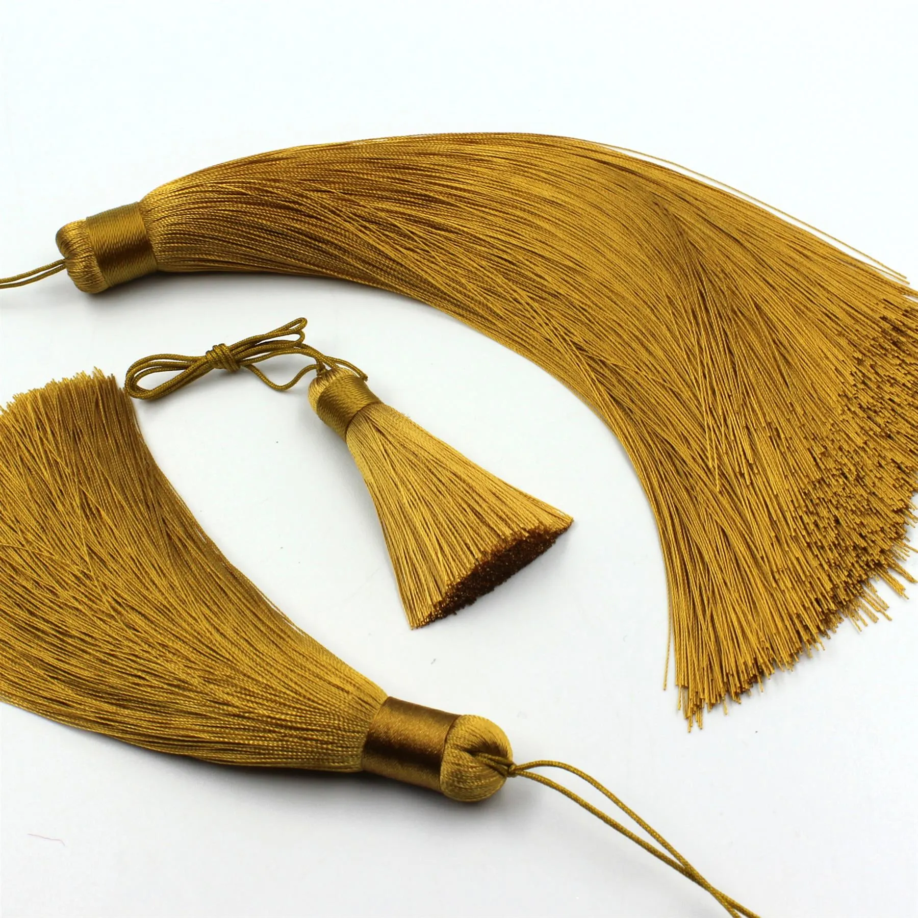 Silky Rayon Tassel 6543