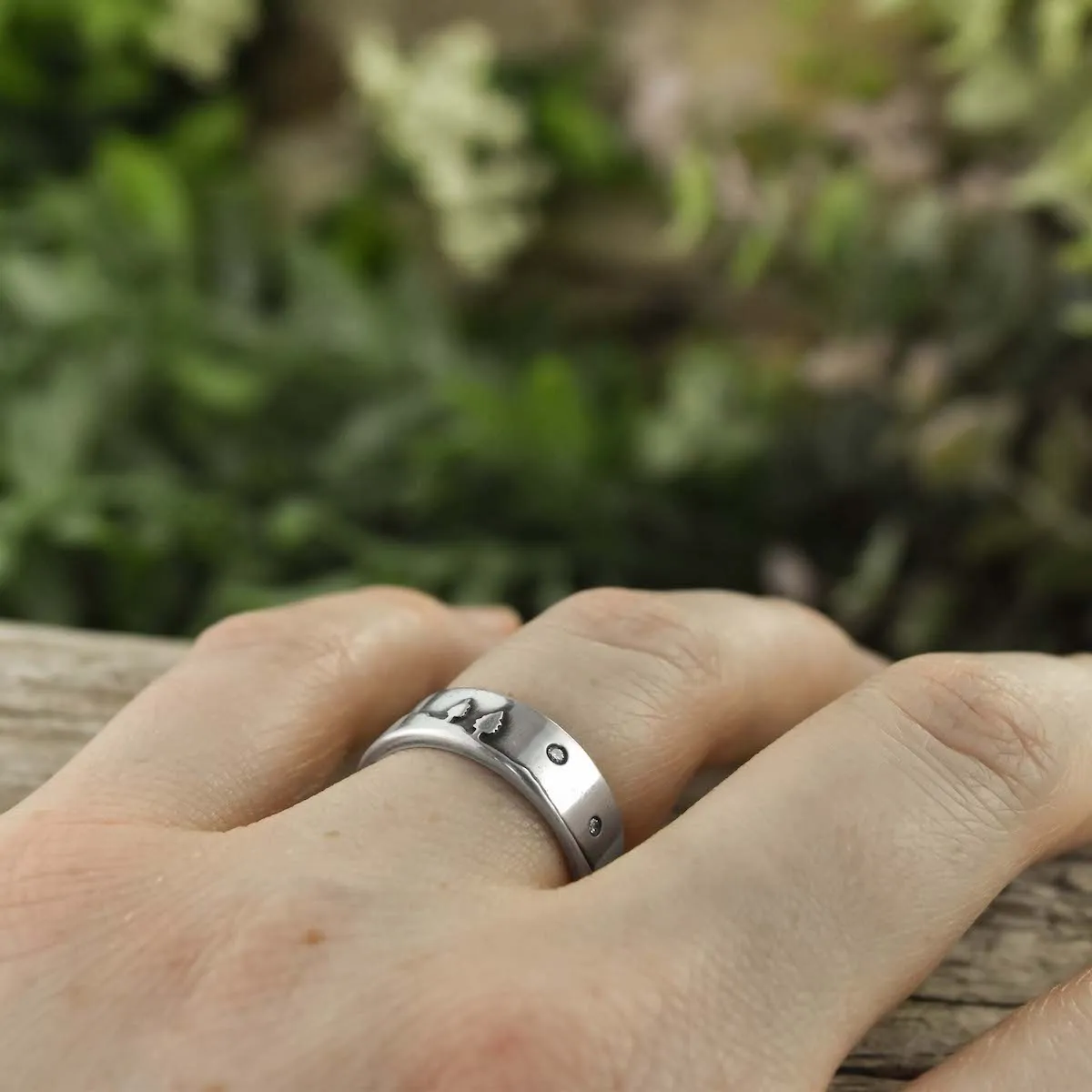 Silver Diamond Twilight Shoreline Ring