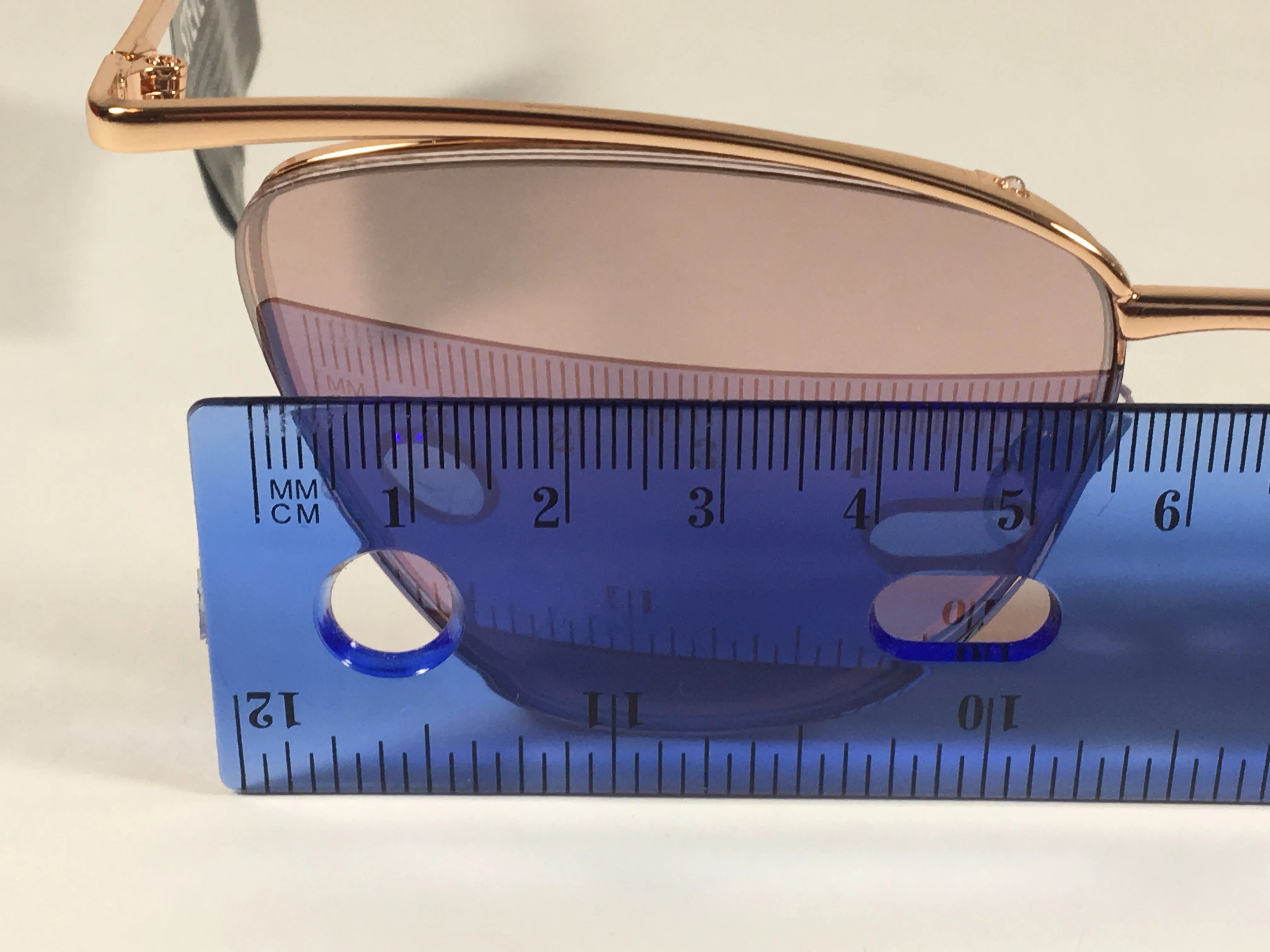Steve Madden Brooklyn Cat Eye Sunglasses Rose Gold Metal Frame Silver Mirror Lens SM889124 RSG