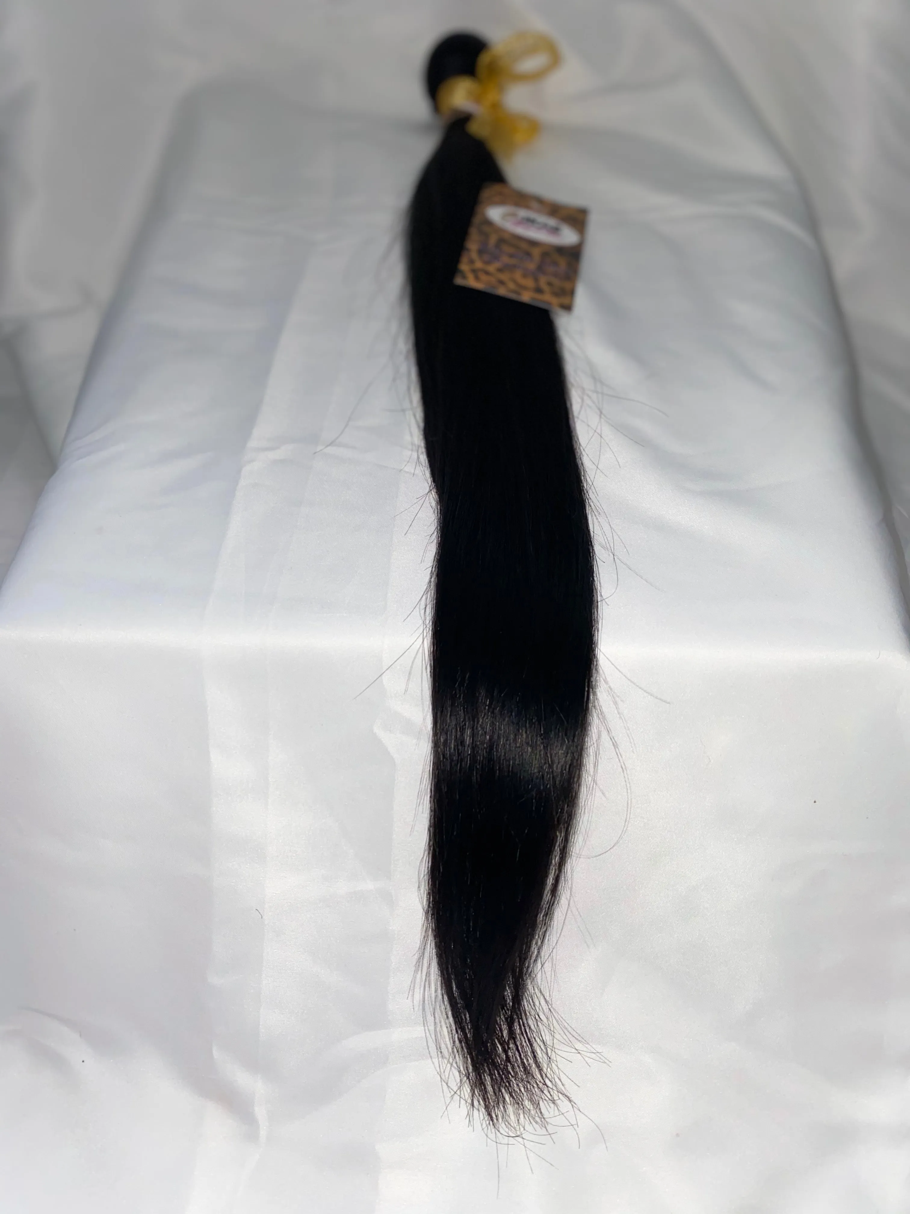 STRAIGHT | BUNDLE 8"-30"| 100% UNPROCESSED HAIR BUNDLES