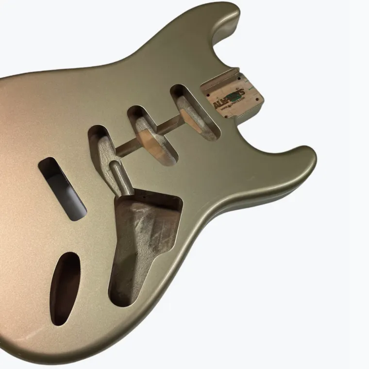 Strat Replacement Body with Polyurethane Finish - Shoreline Gold