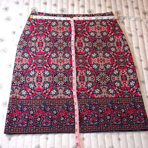 Talbots Geometric Patterned Skirt - Red and Blue NWOT
