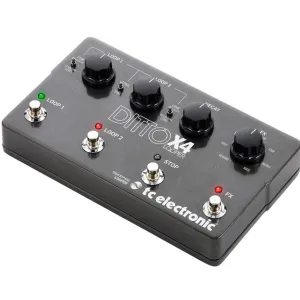 TC Electronic Ditto X4 Dual Track Looper   7 Loop FX