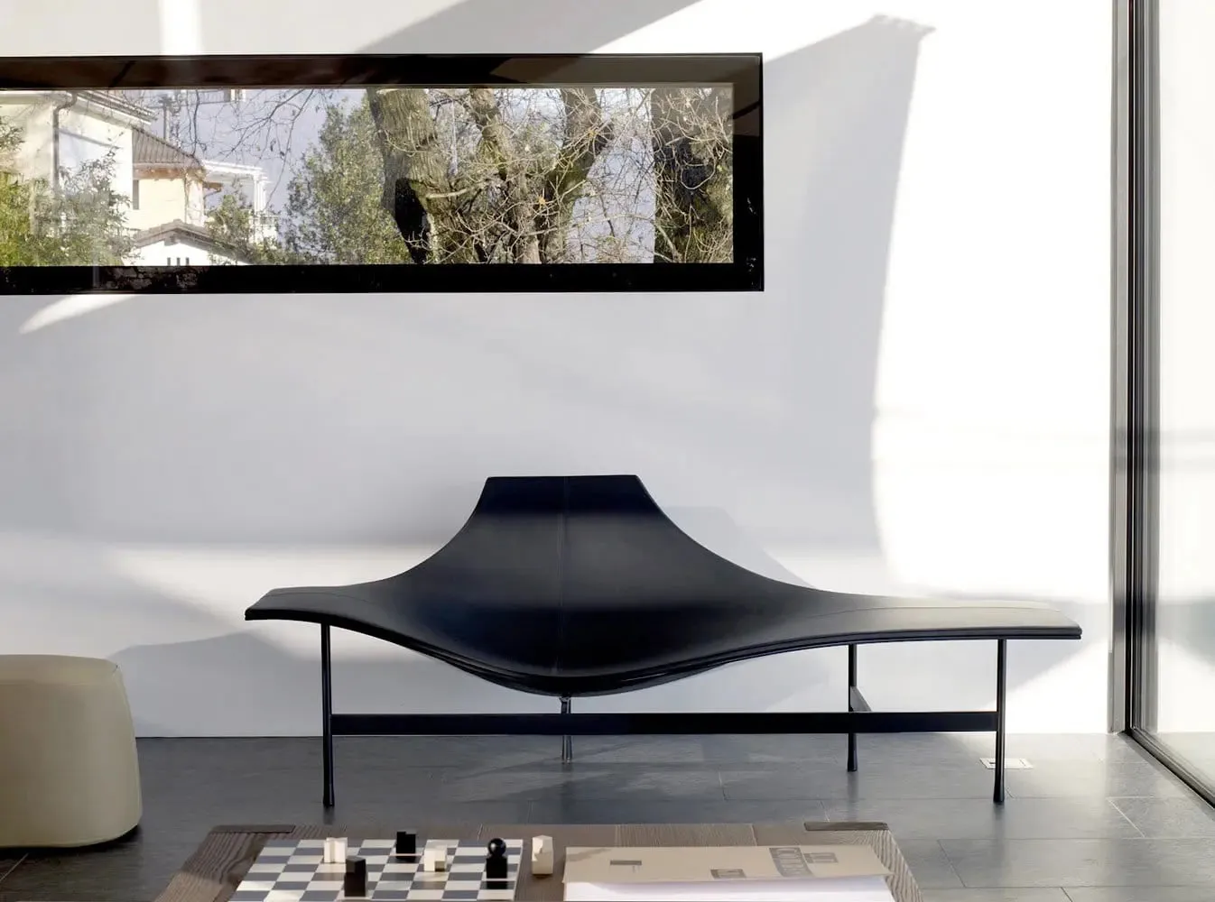 Terminal 1 - Chaise Longue